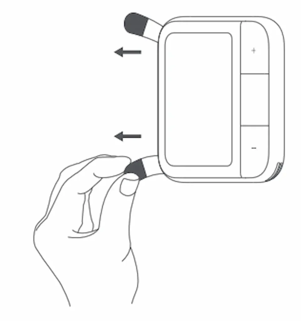 Aqara Climate Sensor W100 battery activation pull-tab diagram from user manual
